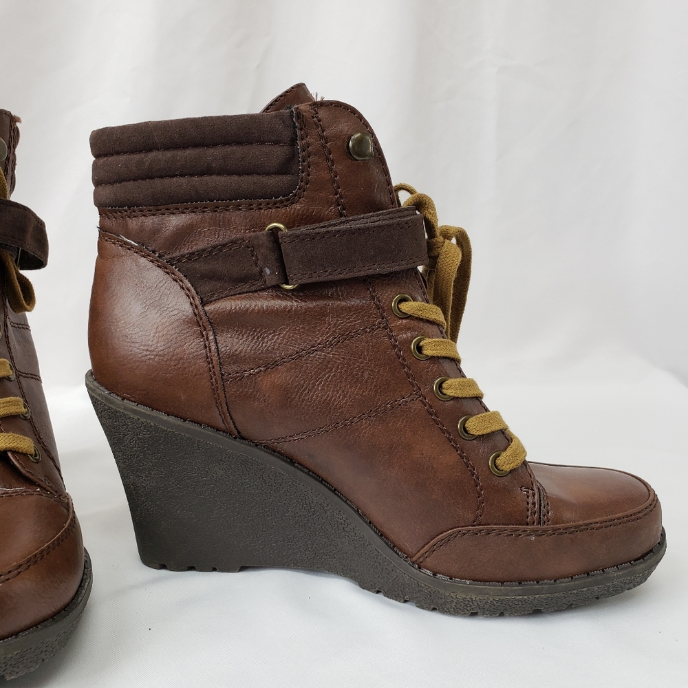 BONGO Lace Up Brown Wedge Booties - Picture 4 of 13